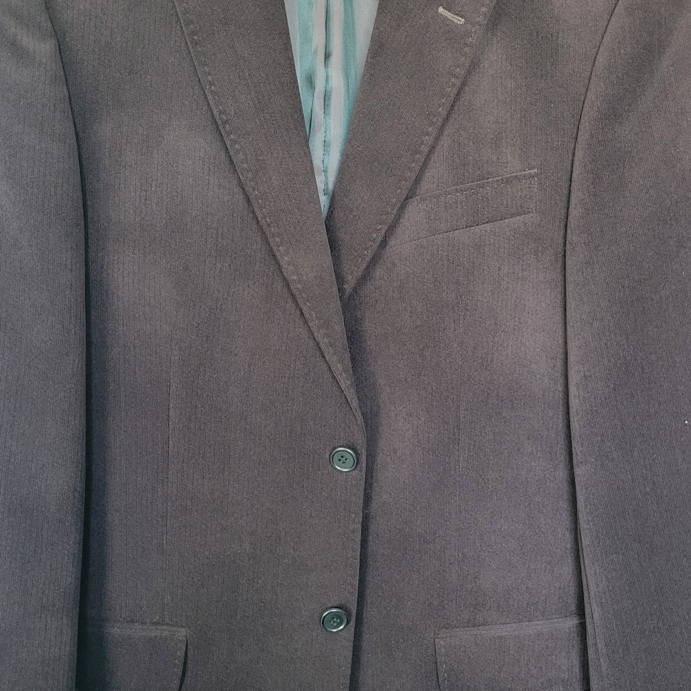 Men's jacket, worn only once,  PLEASE READ ABOUT ALTERATION